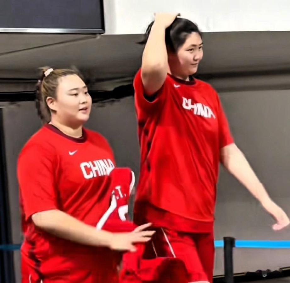 和男篮一样，小组赛都是大胜。就在今天，亚运会女篮中国队以111-46大胜泰国女篮