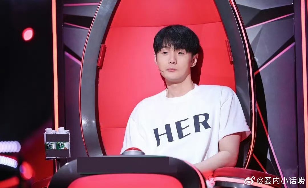 单依纯原来唱李白是侵权啊？李荣浩发长文点名了，还说“你是来报仇的吗？仇恨是什么？