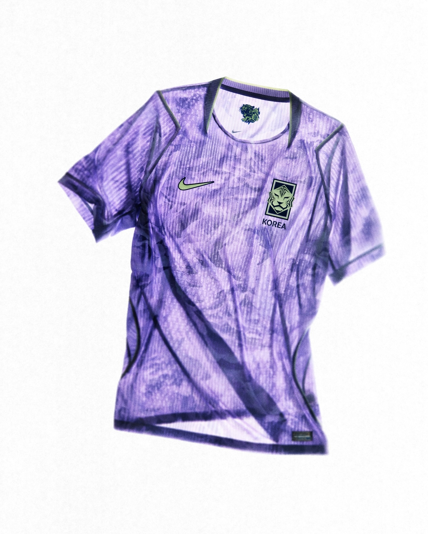 韩国正式发布2026世界杯全新主客场球衣。贤聊球衣球衣资讯世界杯