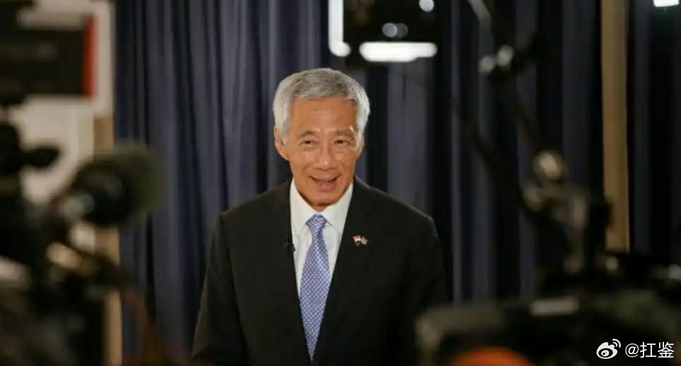【李显龙：美国军事干预委内瑞拉令小国担忧】新加坡国务资政李显龙1月8日在一个论坛
