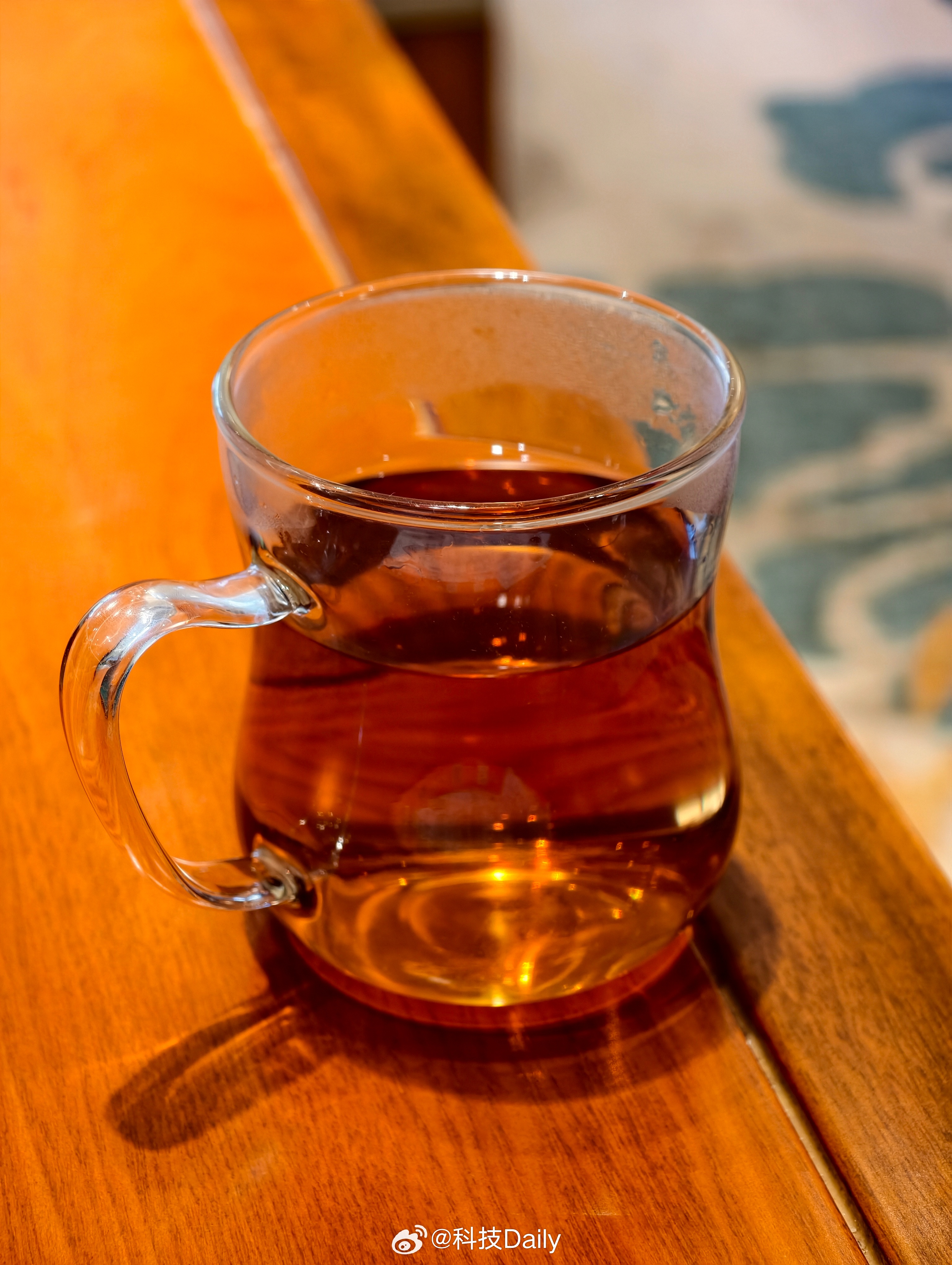 以前不爱喝茶，最近突然品出感觉来了。偶尔喝喝茶挺好的。