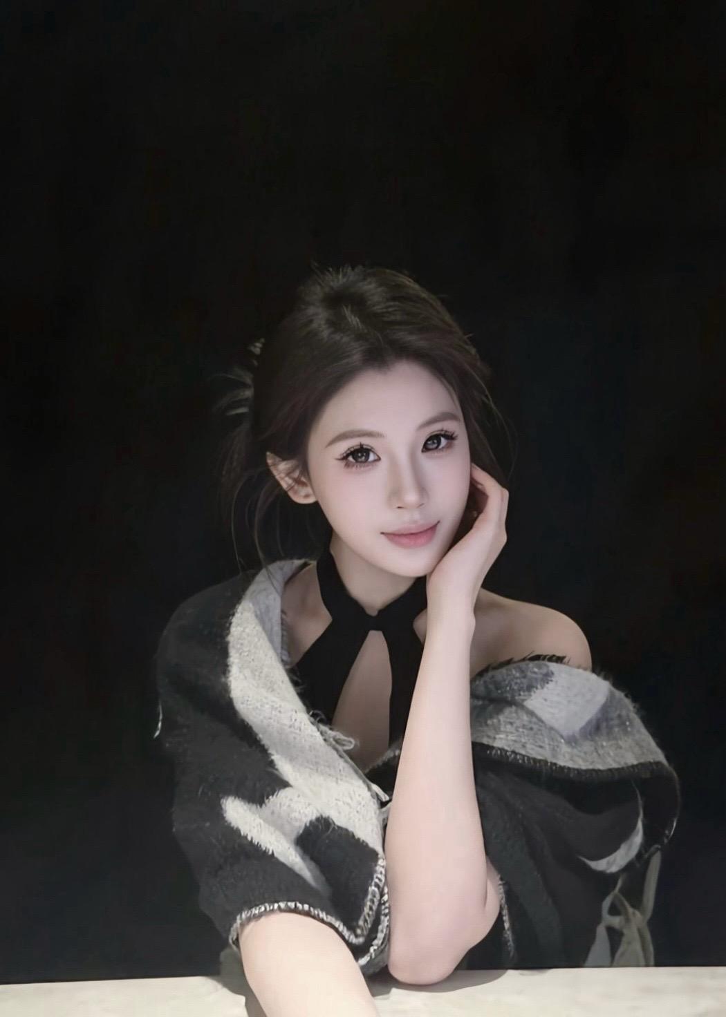 年末总会带来一种微妙的情绪 时间轻轻提醒我十二月的冷风夹杂着过去的感慨...