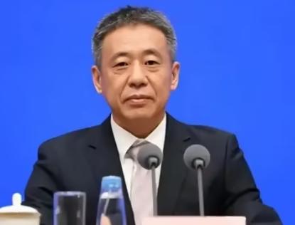 军工领域揪出“大硕鼠”，副部级卞志刚被拿下，他的老上级张建华已经主动投案，提前进