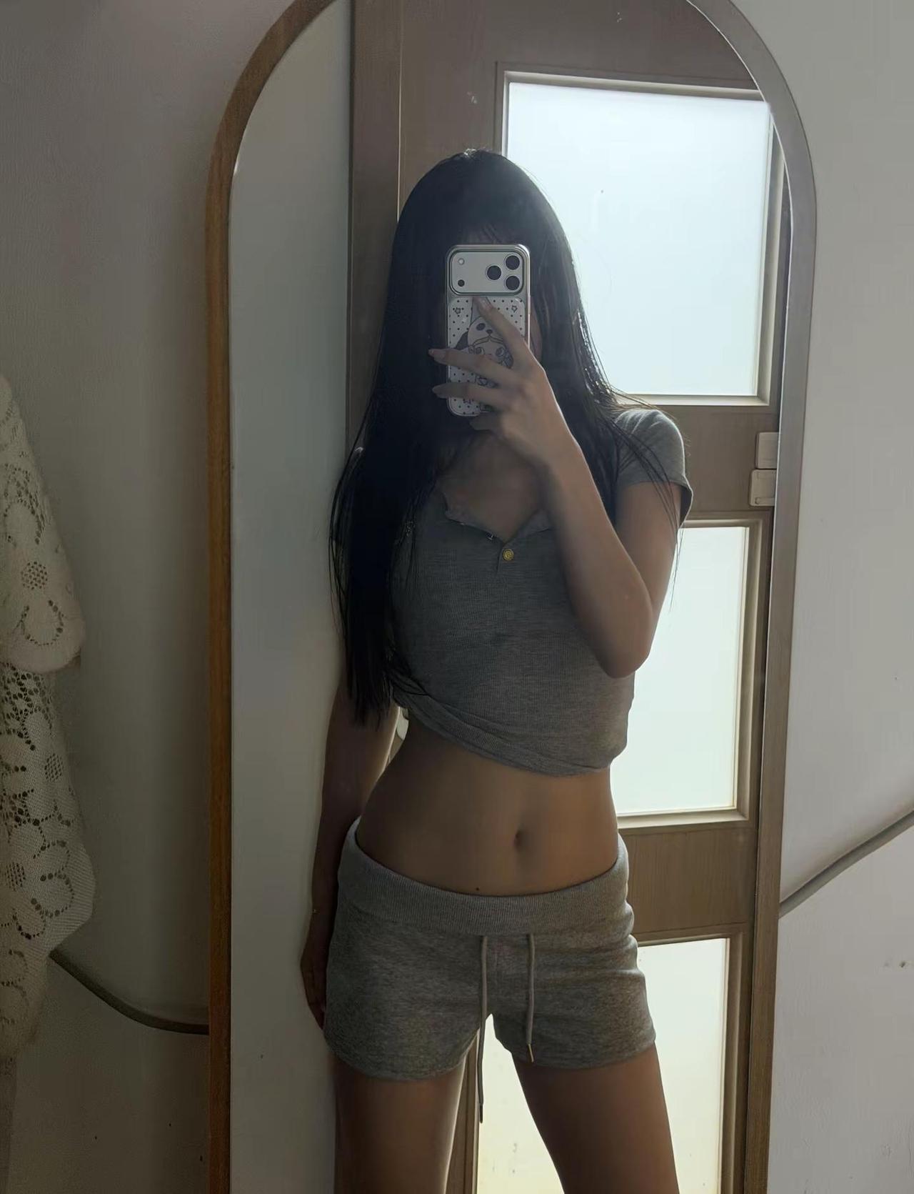 怎么办，觉得110斤比100斤时候好看 身材ootd