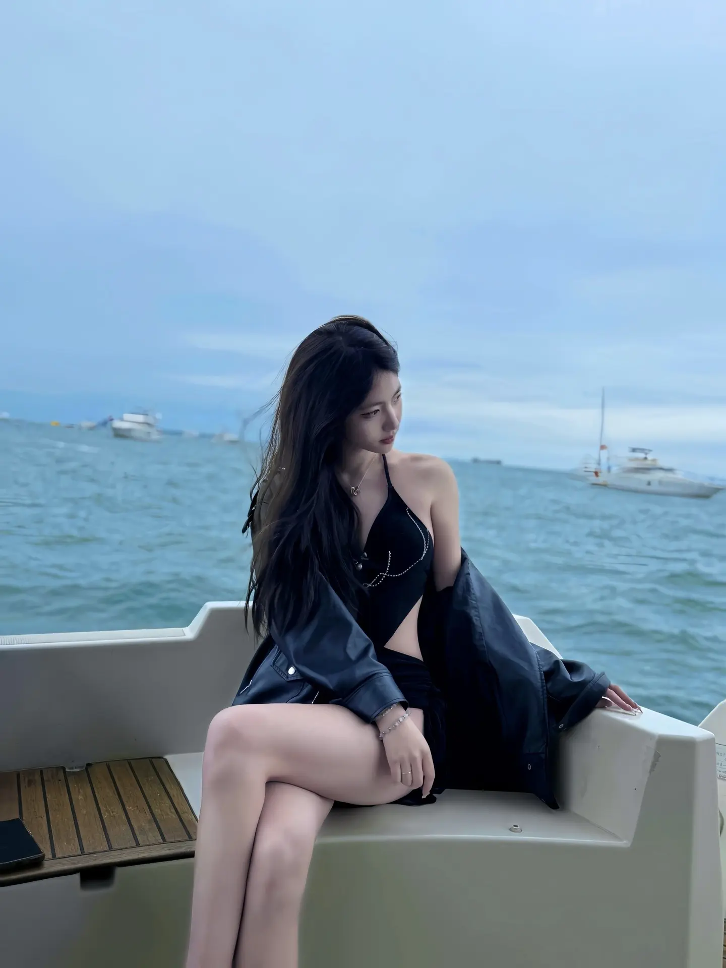 🌊