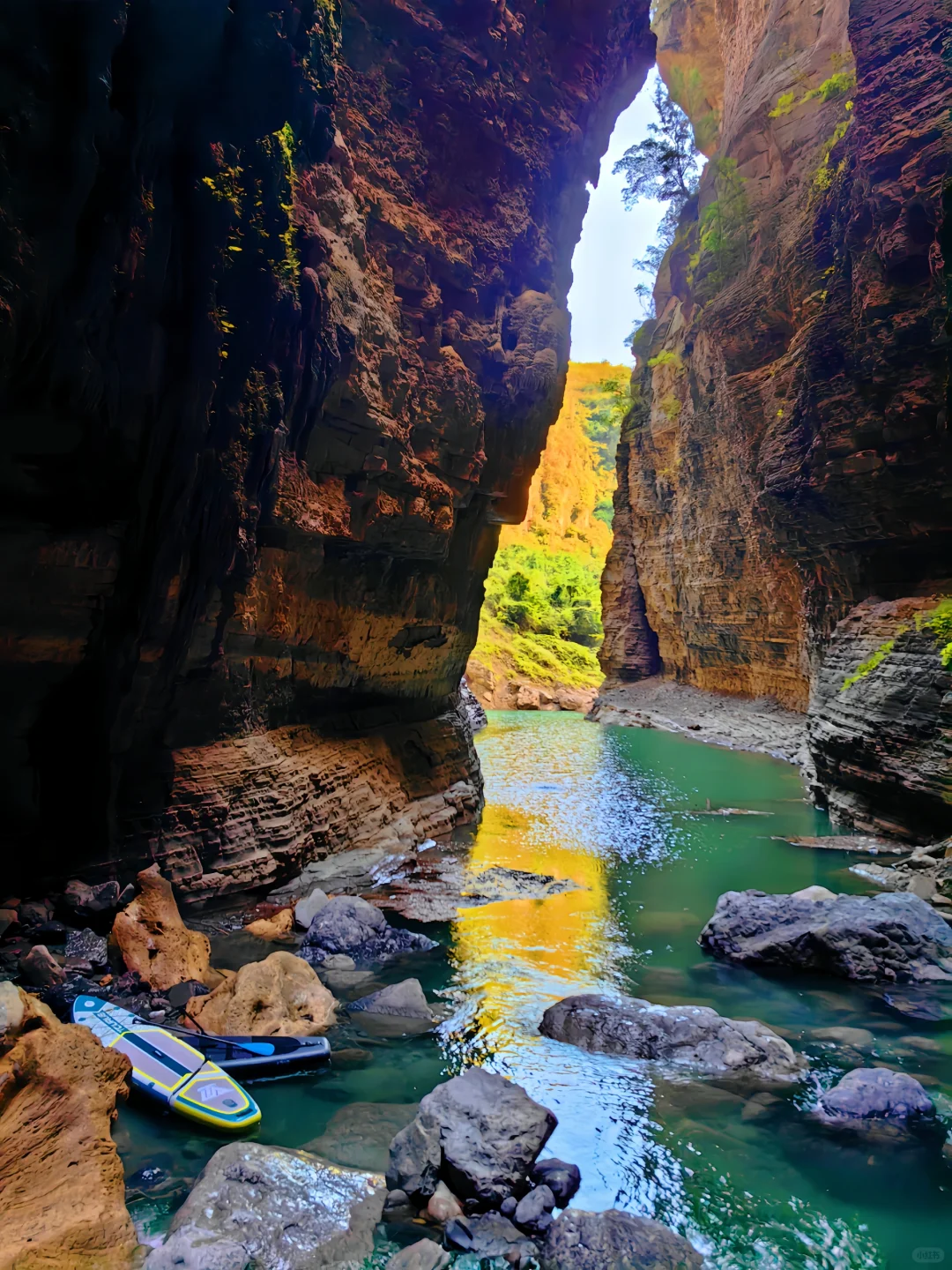 重庆免费桨板地心穿越峡谷溯溪太酷了