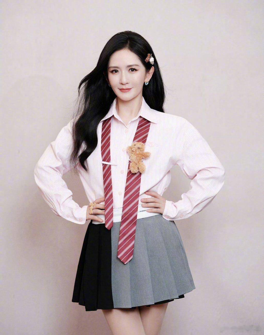 谢娜恳请不要再将镜头对准未成年孩子 刚刚 连用多个感叹号发文：“恳！请！不！要！