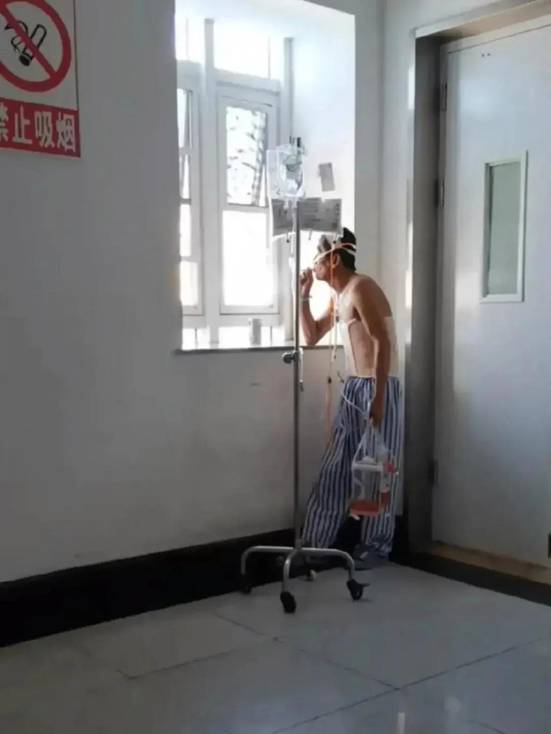 大哥都这样了，还抽哪！[恐惧]