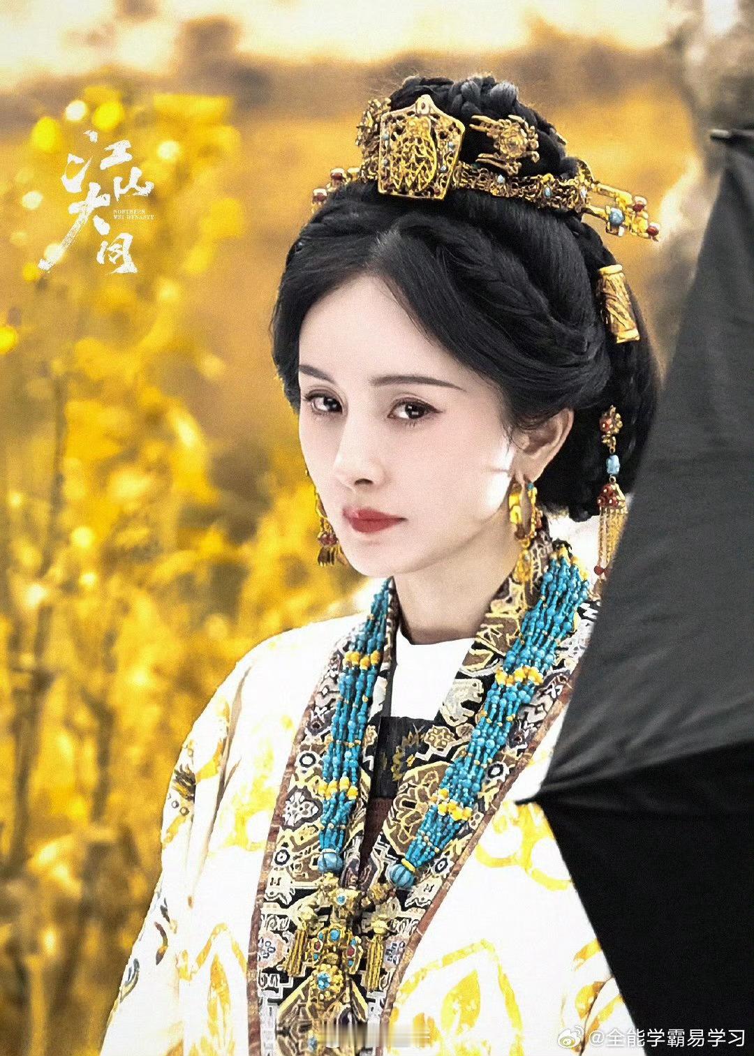 杨幂角色塑造力太强了 ，杨幂一天三套造型  谁敢信这是同一天的杨幂 