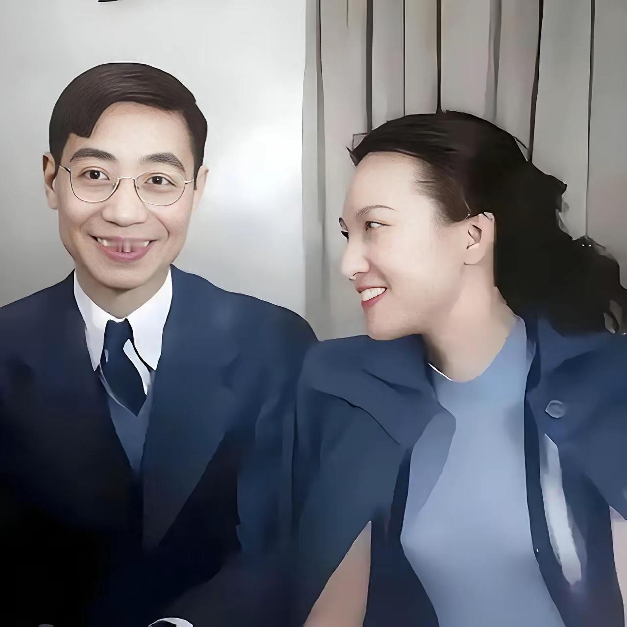 这是郭永怀和夫人李佩年轻时的真实合影，都看看吧，夫妻双星，当流芳百世。
 
​这