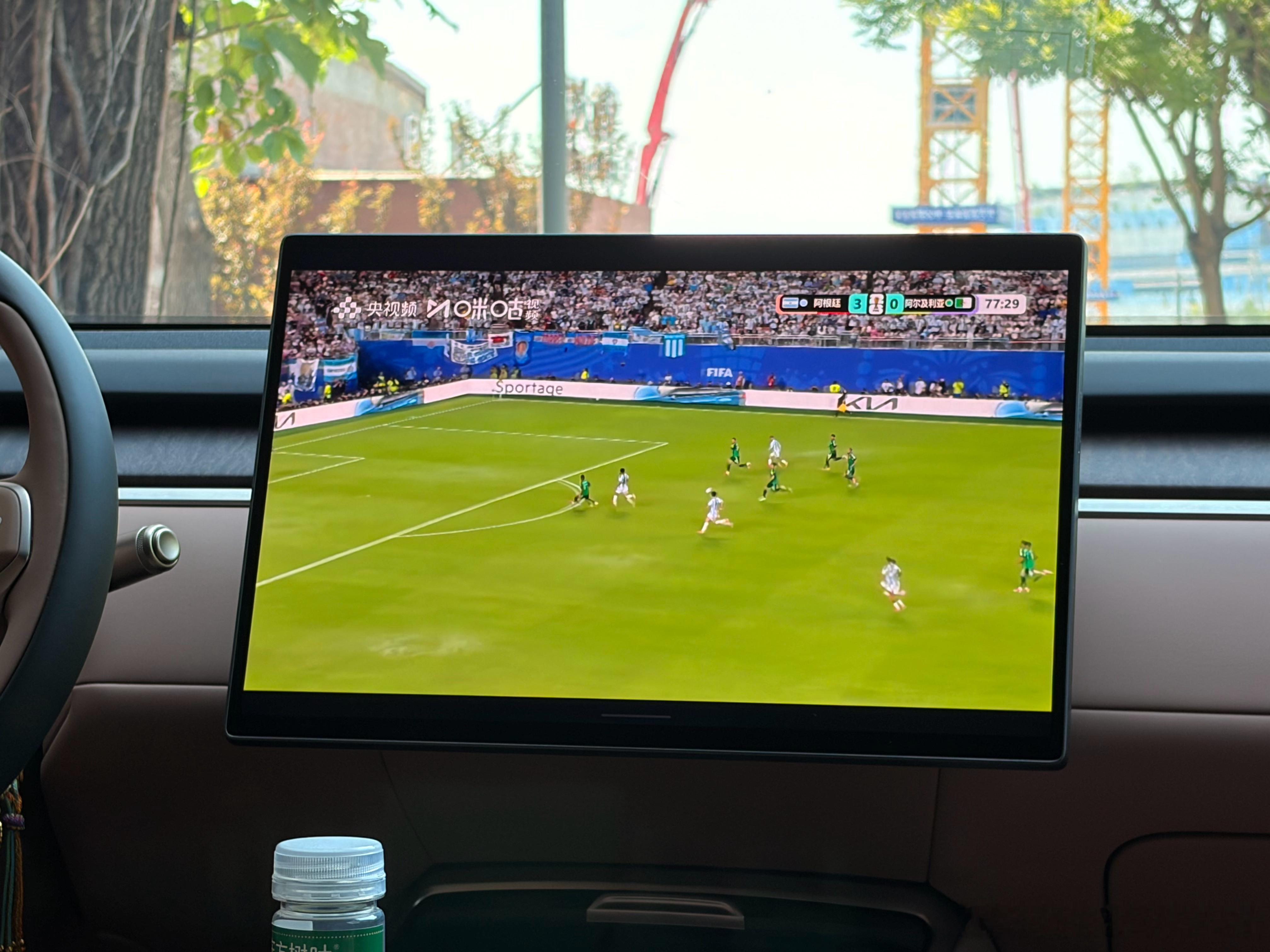 算上开场的那个越位球，梅西首场已经进4球⚽️了梅西国家队200场来了阿根廷vs阿