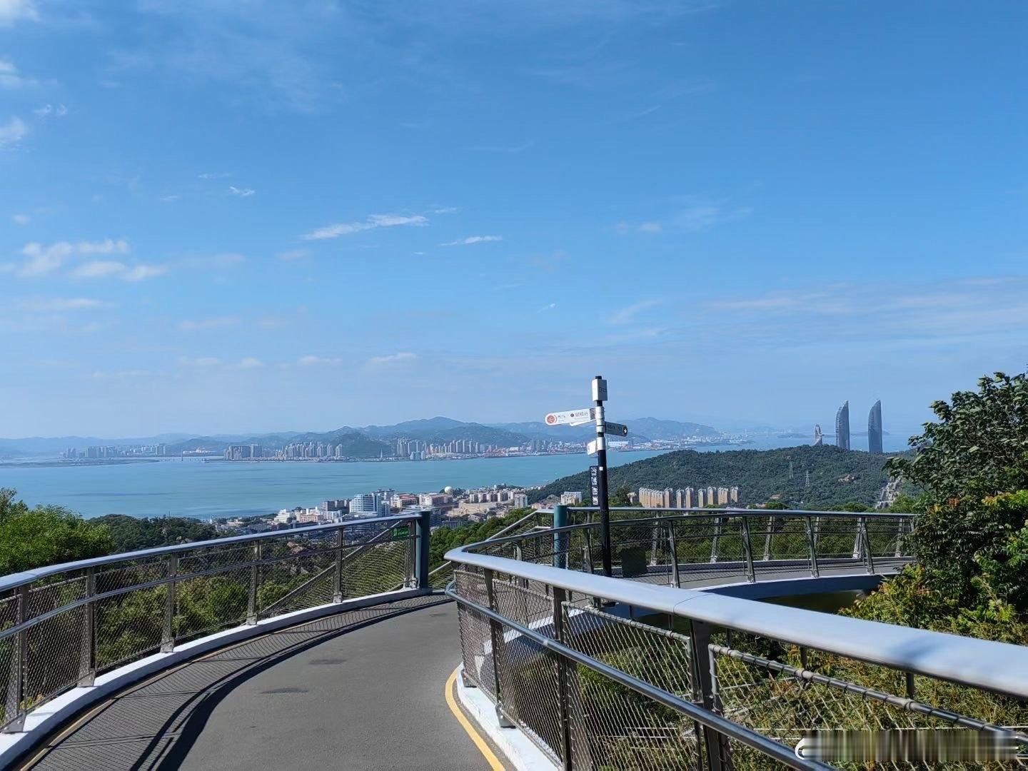 年度旅行记忆 【在厦门这条长23公里跨越山海的步道，太美啦】山之间，海尽头，在半