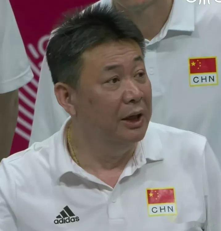 蔡斌教练用一块亚运会女排决赛金牌，为自己的2023划上了一个句号，也为自己的57