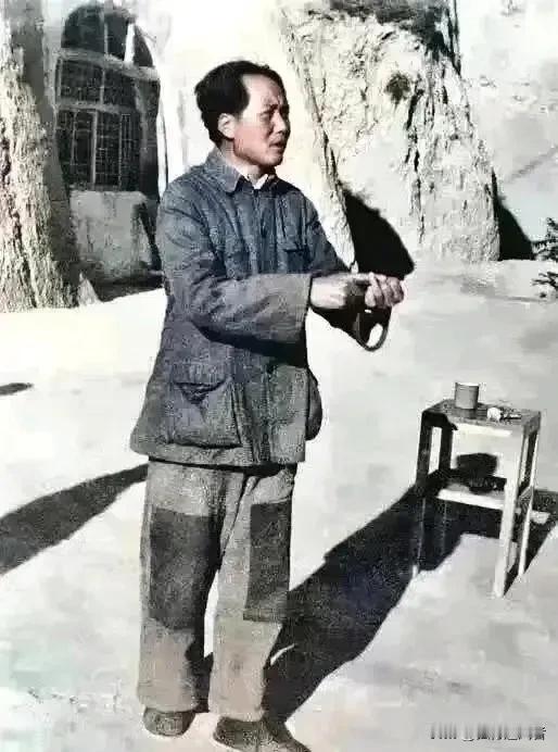 最陡的山，他爬过，
�最急的河，他渡过，
最难的仗，他打过，
�最强大的敌人，他