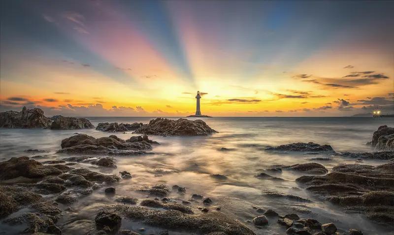 不以物喜，不以己悲
在所有的不喜欢里只挑自己喜欢的看
在所有不顺心里有希望的活着