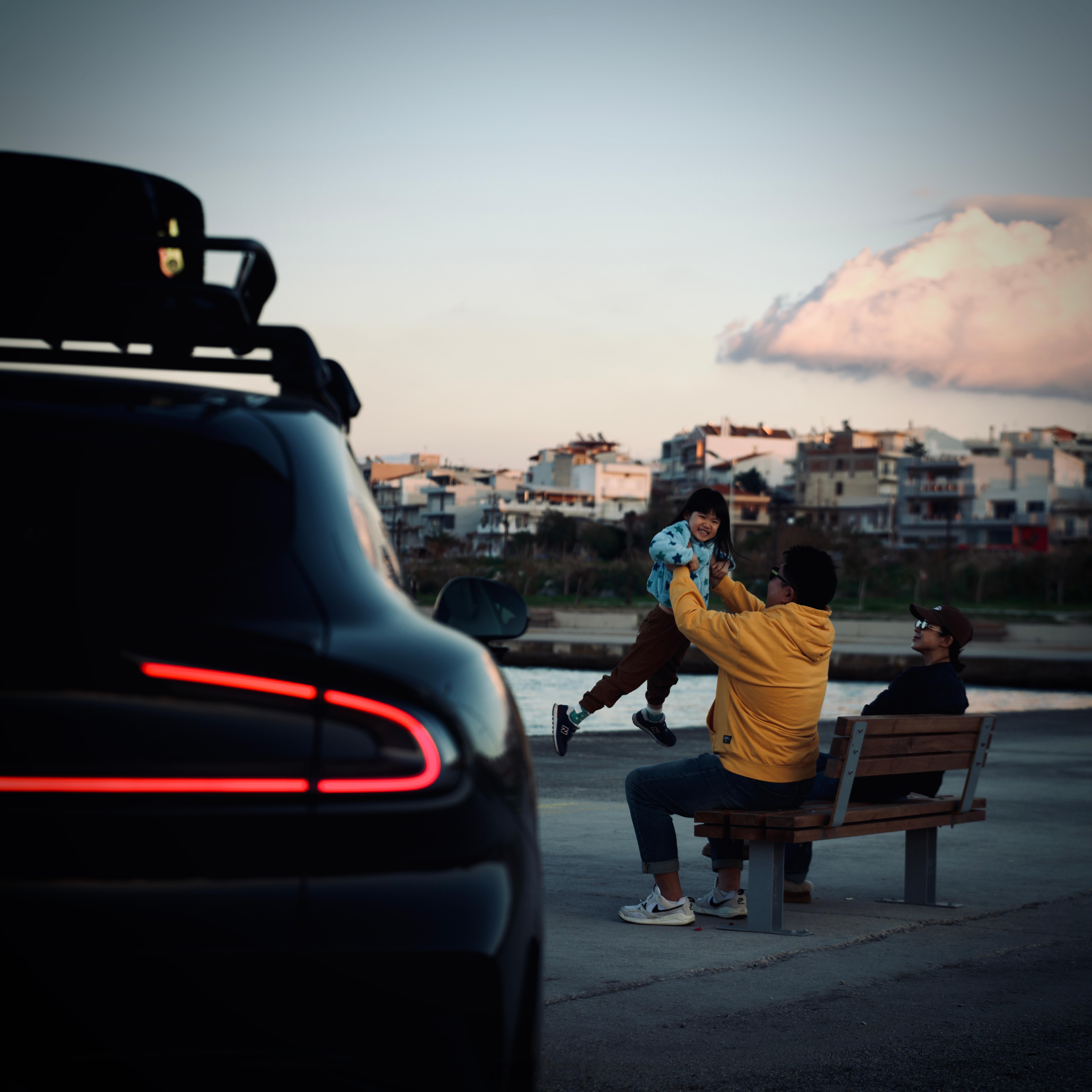 大元向大家请个假，顺便道个歉。最近接连发生了一些让我不得不停下脚步的事情，所以最