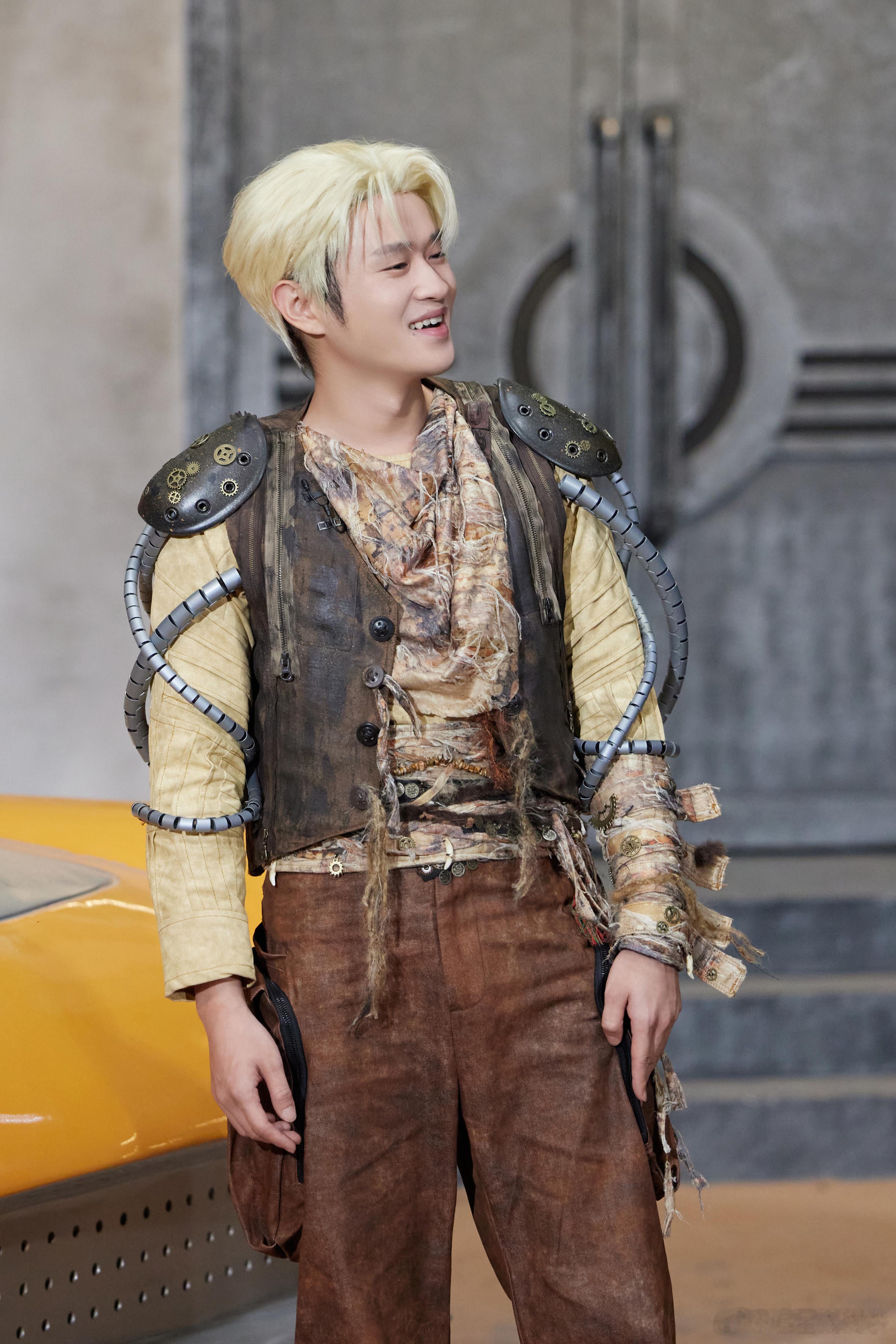 大侦探陈哲远王勉好癫的感情线 王勉大侦探一期效果直接抵别人十期，这种高光场面看一