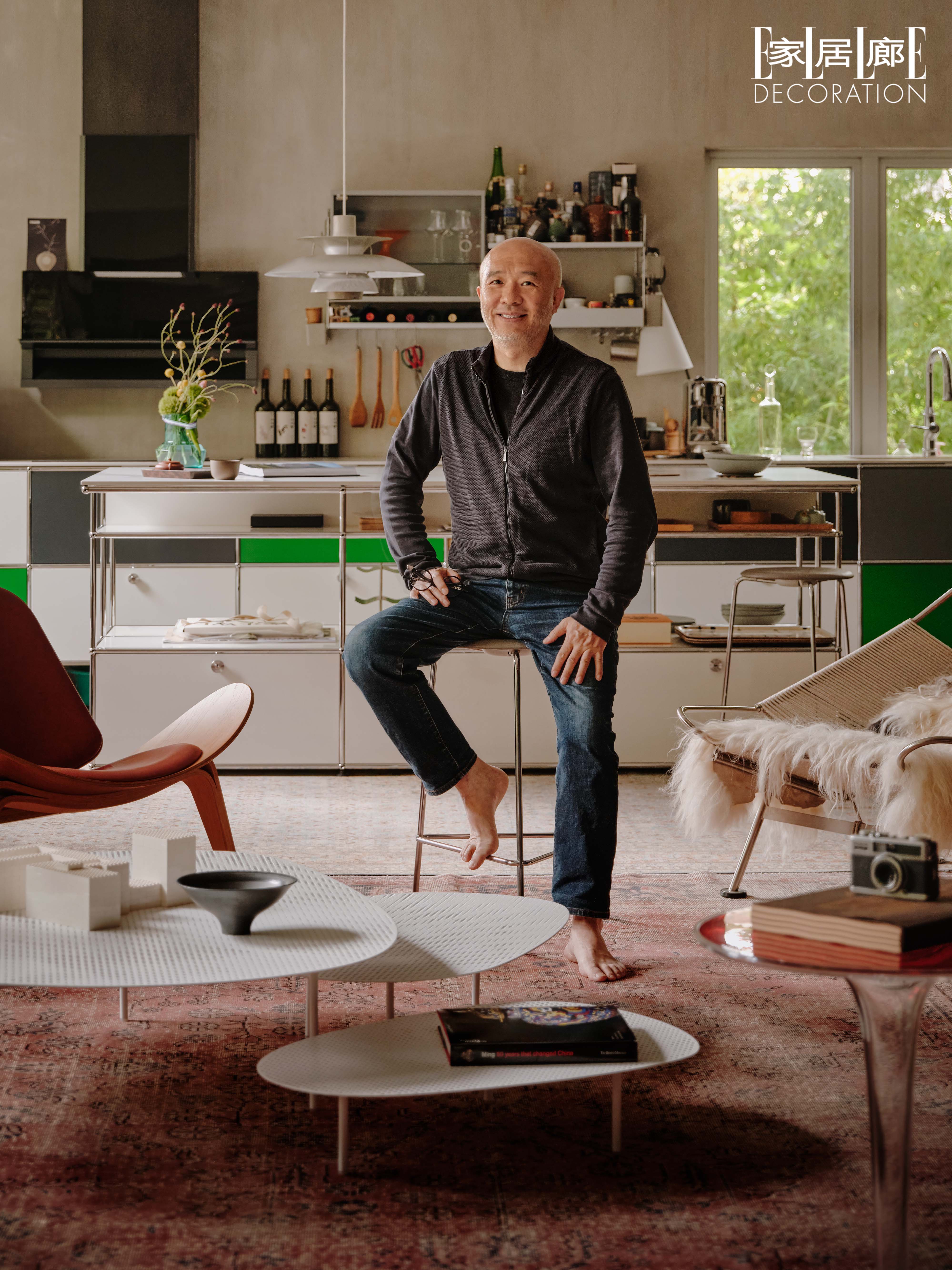 与时间为邻，五十岁设计痴的楼上人生。五十岁的梁伟，把家安在casa c...