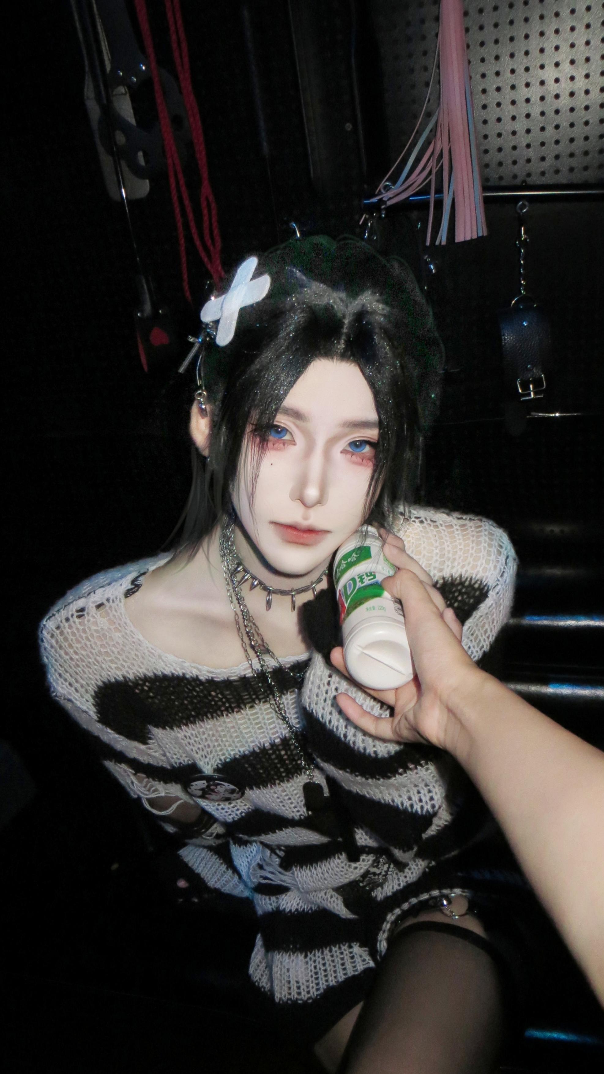 温小辉cos.解锁黑发温小辉 cos