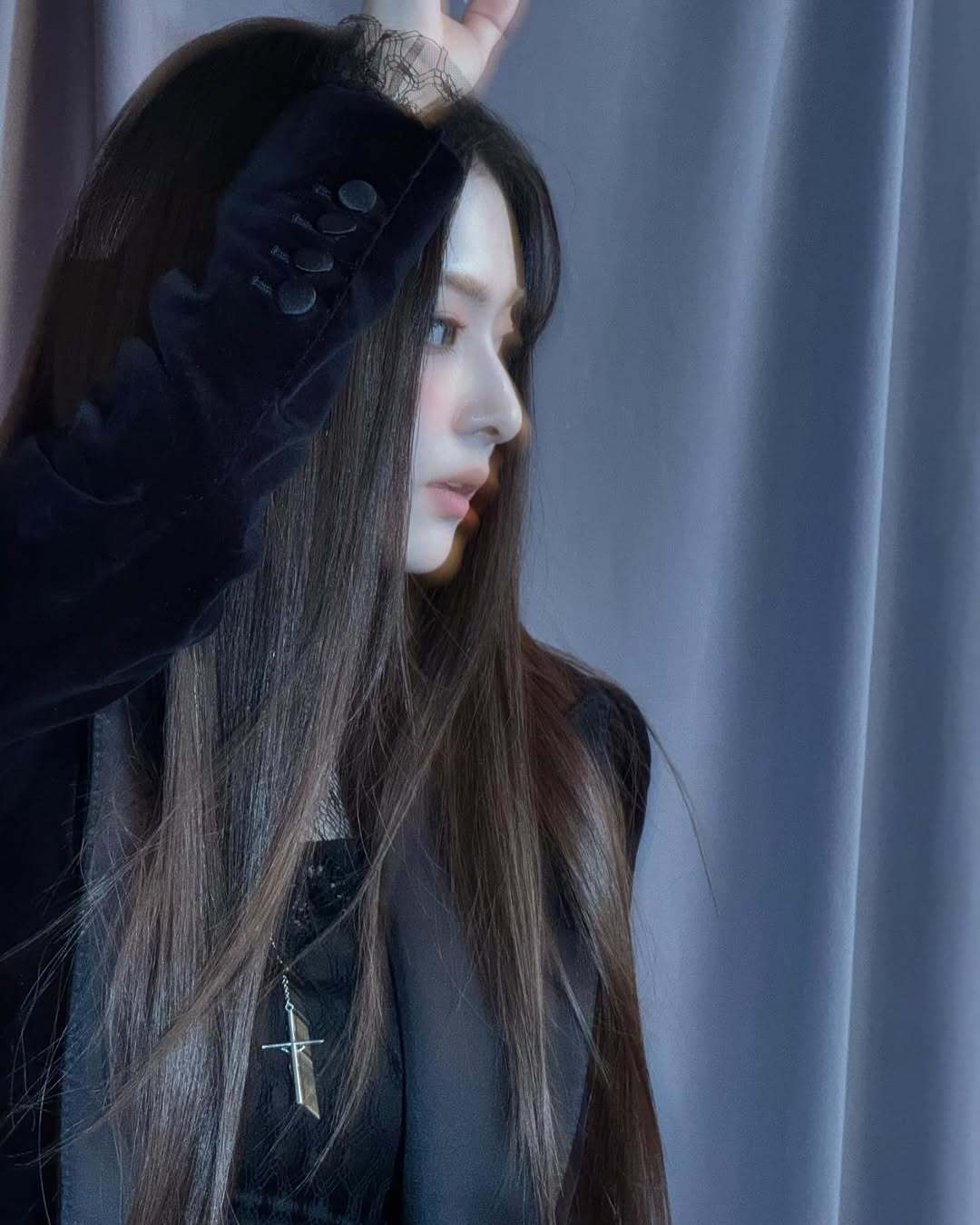 李娜炅[超话]🐣蜜桃笑颜李娜炅 [图片]250329 娜炅ins更新 ​ ​​