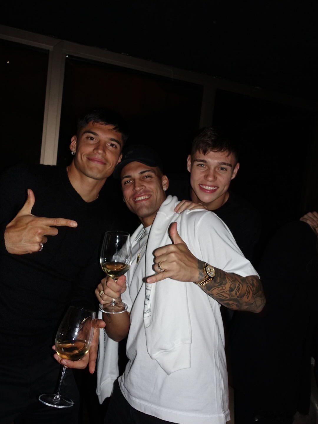 国际米兰旧将科雷亚发布13张图片回归2025国际米兰意甲你好2026