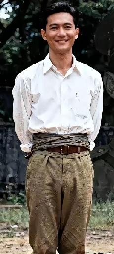 33岁科级干部毅然放弃前途，
刑场上的微笑震撼全网！

在33岁这个大多数人都在