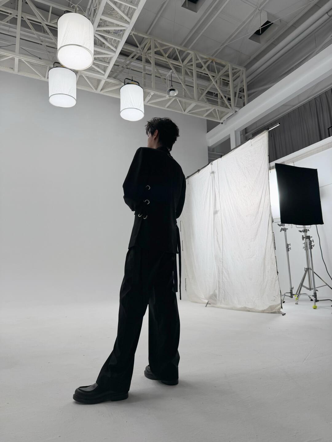 直观感受田栩宁的大长腿 