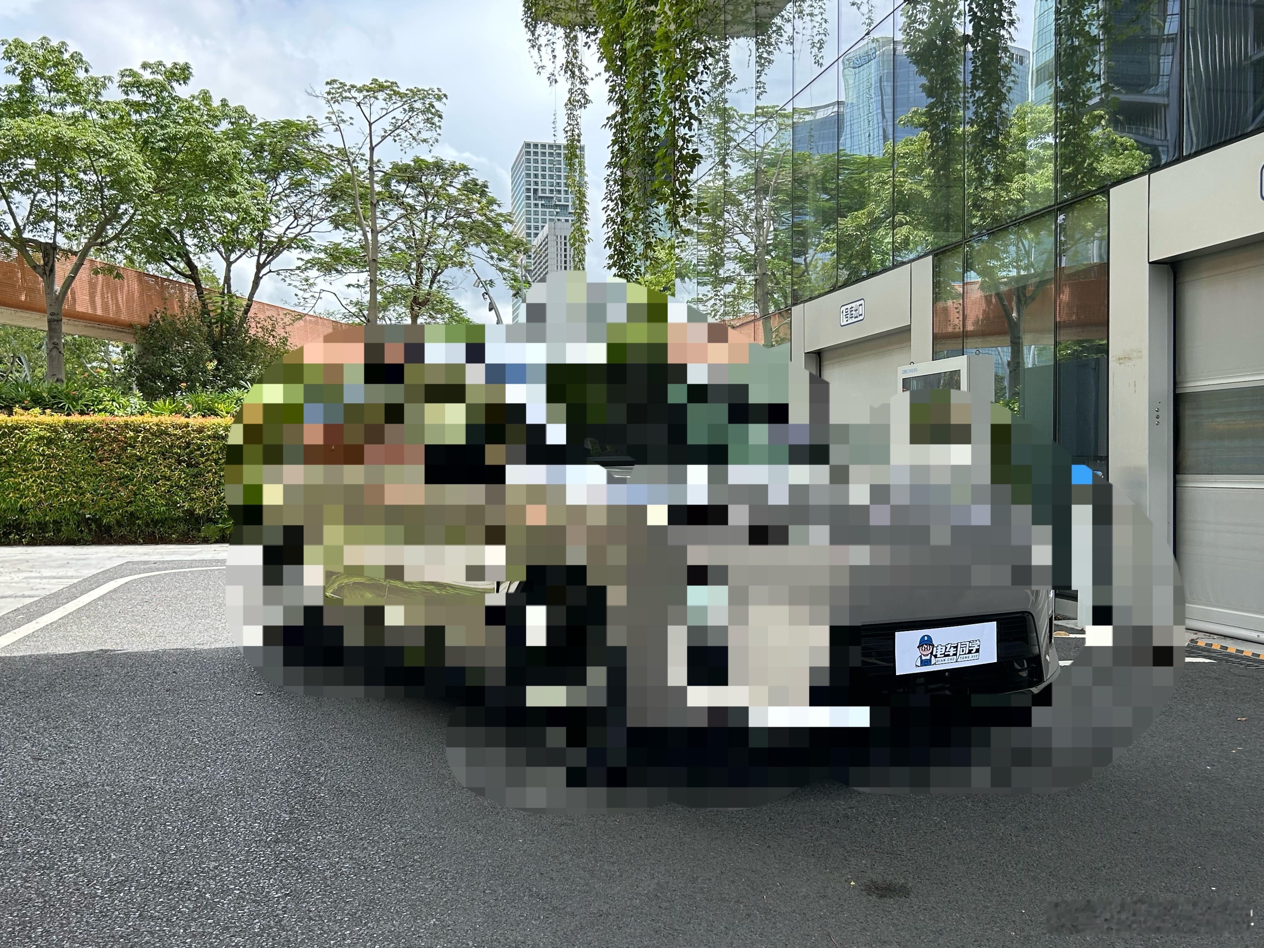 今天拍这台车[笑而不语][笑而不语]大v聊车 ​​​
