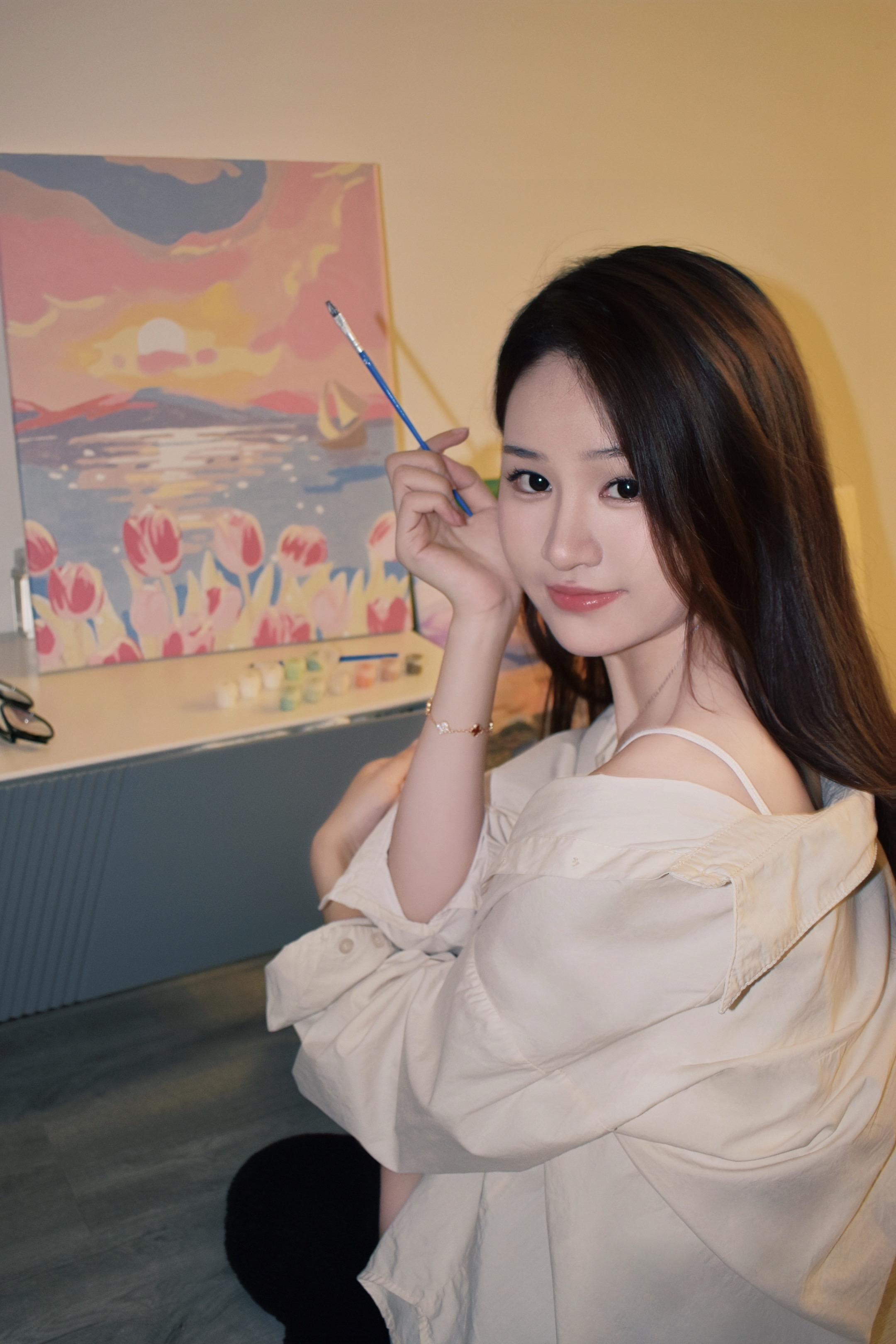 悄悄做个梦给你 又怕做梦梦到你
