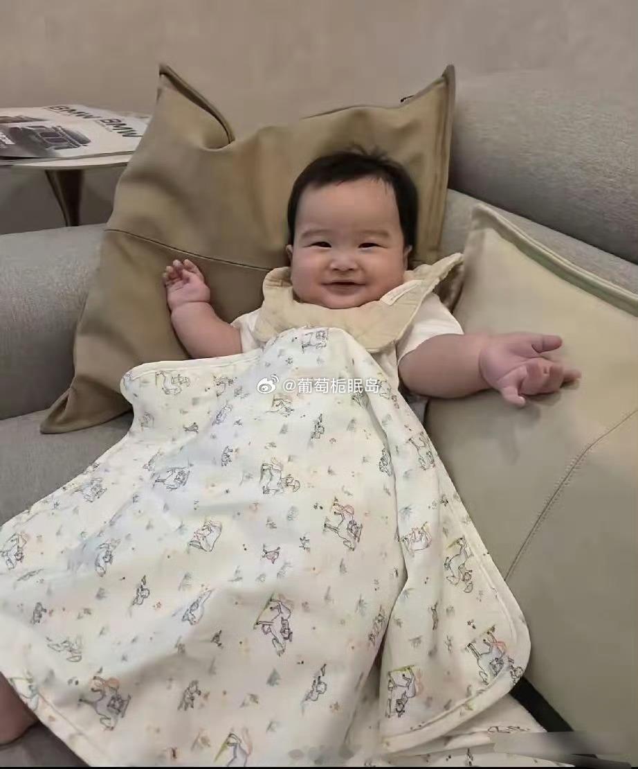 汪小菲分享汪宝动态，这宝宝又可爱了呀！​马筱梅妈妈真的很好，她对三个孩子都很疼爱