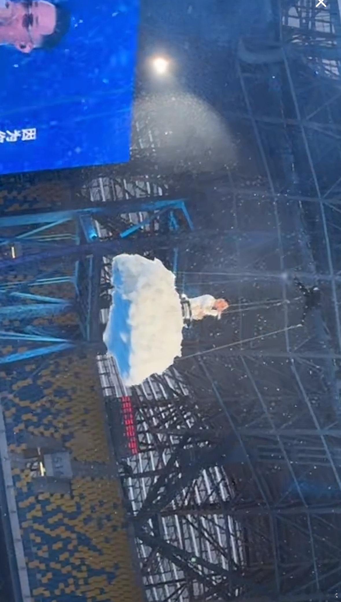 GAI西安体育场演唱会飞起来了☁️GAI西安演唱会
