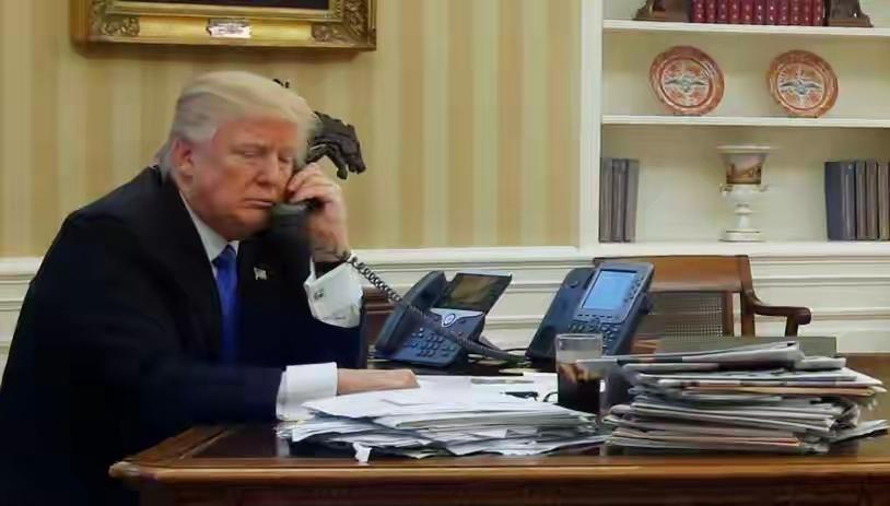 特朗普摊牌：让高市早苗压上一切，帮美国做一件事