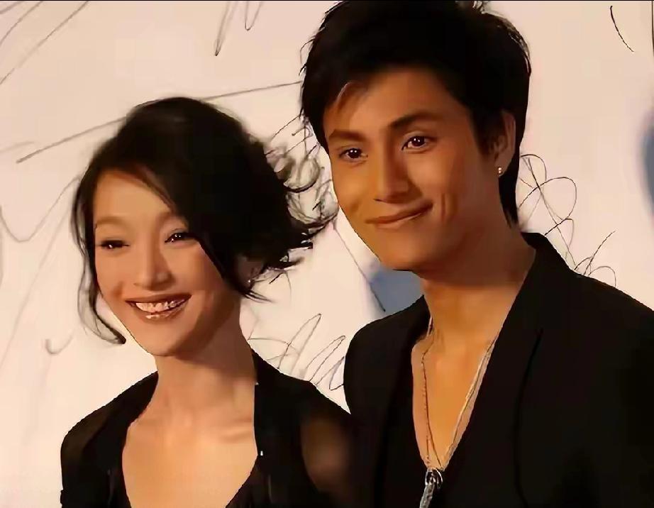 瞒了观众20年！陈坤儿子生母身份早公开，全网都猜错了
 
陈坤儿子陈尊佑的生母身