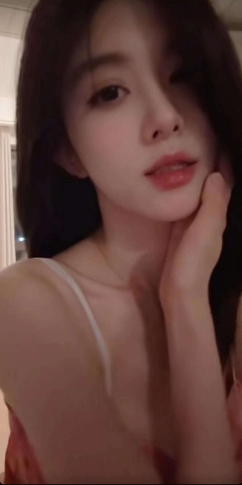 仙女下凡吧，太美了女神 什么样的女人才具有魅力 御姐 美女 甜美 连衣裙