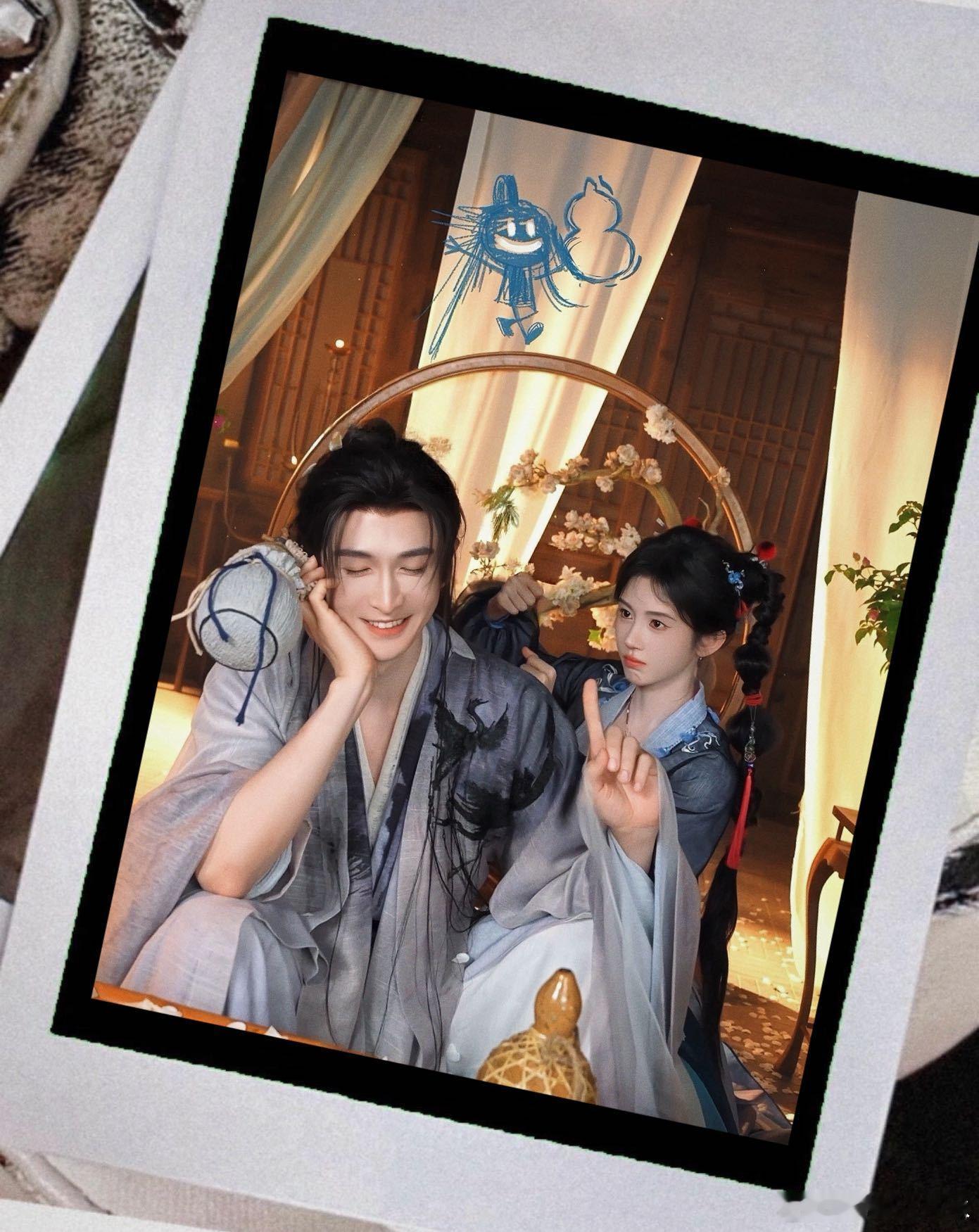 来战鞠婧祎张云龙越较劲越靠近来战阿黛拿锤子给师父捶背，表面乖巧实则憋着想动手。小