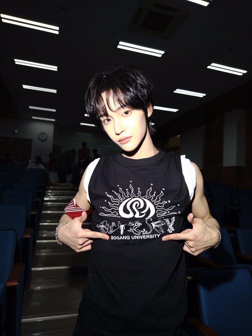 wonbin  🎸阳光信用 🎸每日一善 0000火龙果的种植方法如下：选地施