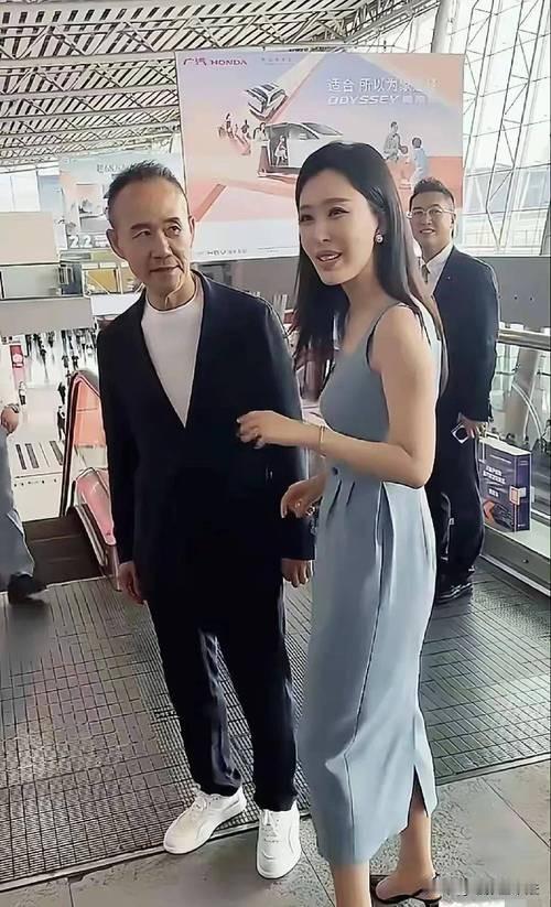 田朴珺和王石离不离的区别已经不大了，他们今天的婚姻状况，再迟钝的人都能感觉到了，