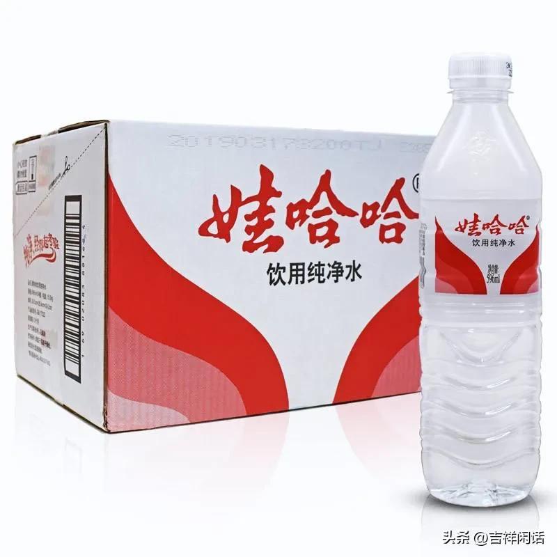 遗憾，今天逛商店，忍着干渴，走过一个又一个冷饮、奶茶店，没有喝。#国货之光哇哈哈