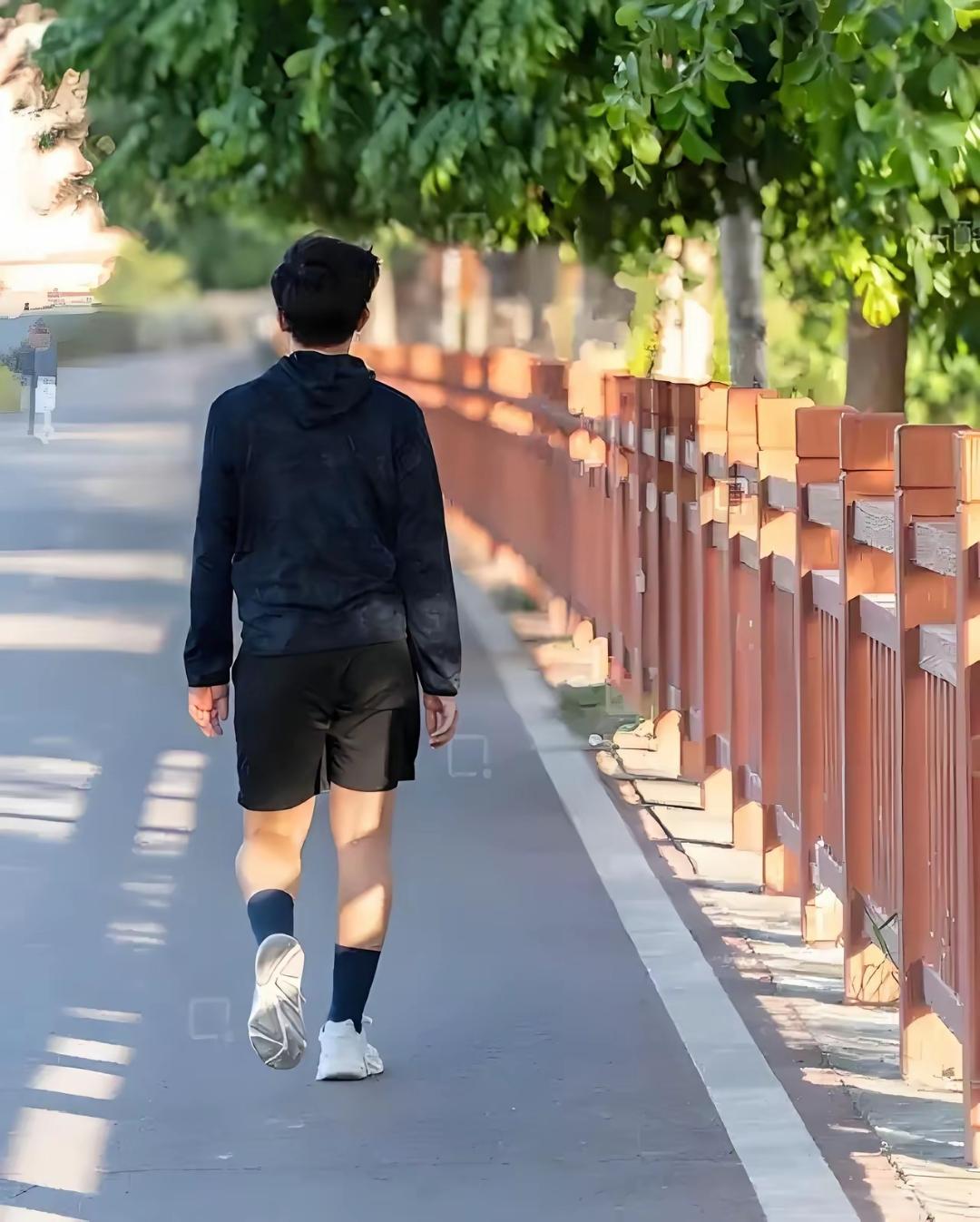 小伙子三次路过一个地点三次休克过去，难道有什么讲究？医生紧急提醒。
一个25岁的