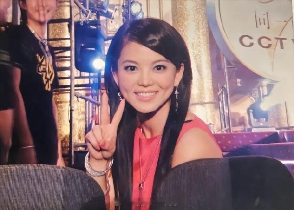年轻时候的李湘 好漂亮~ ​​​