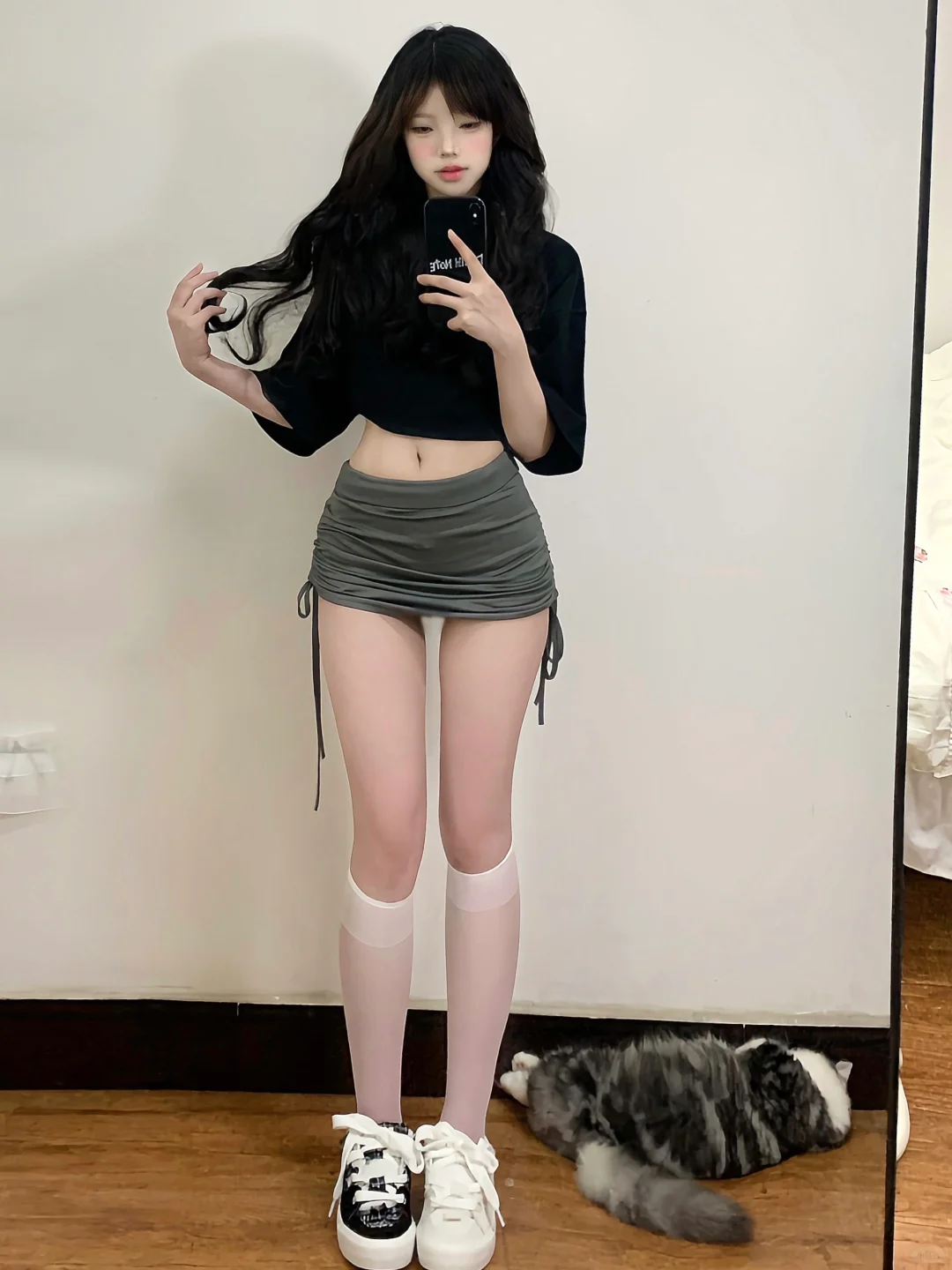 穿黑衣服根本看不清楚头发