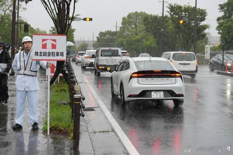 【日本收紧外国驾照换发制度 笔试题量增至5倍 观光客不再适用】海外新鲜事日本 因