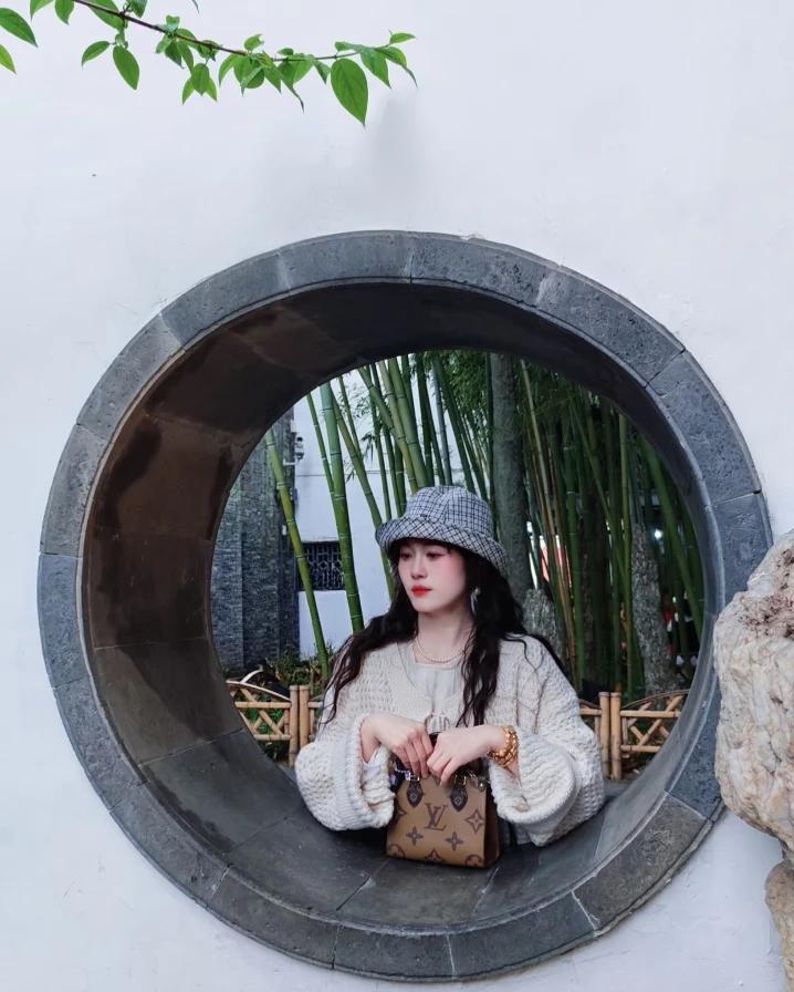 赞美春天的诗句，有无数句，唯有今日头条的这个活动，更增加赞美性。