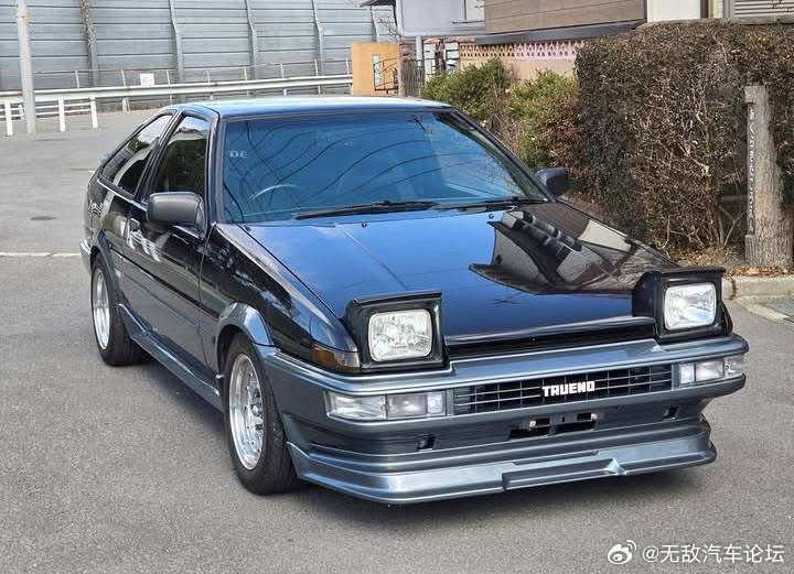 黑豆腐！TOYOTA（丰田/豐田）Sprinter Trueno AE86！内里