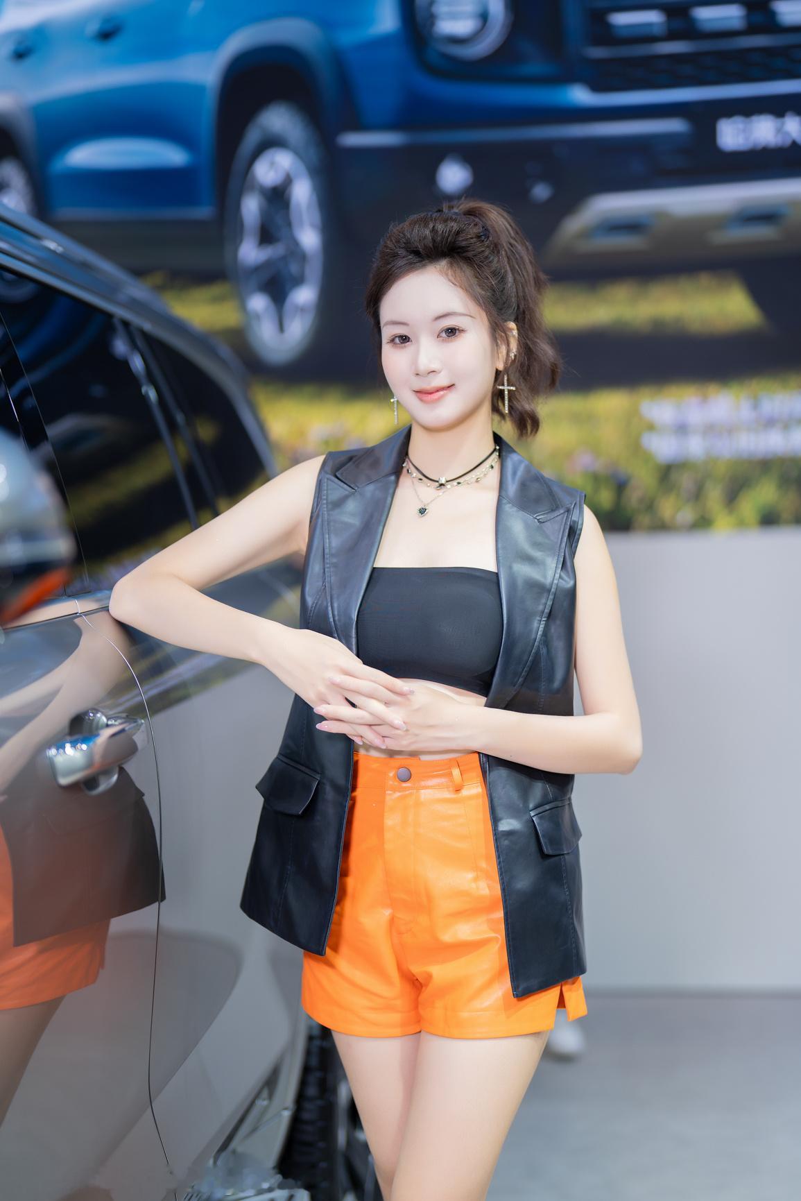 聆听猎人的车展日记猎人在佛山车展猎人与车展 2025 国庆佛山车展想把图片带回家