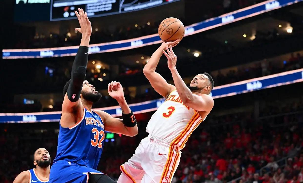 1.2秒绝杀！老鹰主场109-108险胜尼克斯，系列赛2-1反超比分，麦科勒姆中