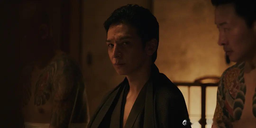 昨晚梦里的爱恋对象居然是《我的天才女友》里米歇尔索拉拉和《地狱占星师》的生田斗真