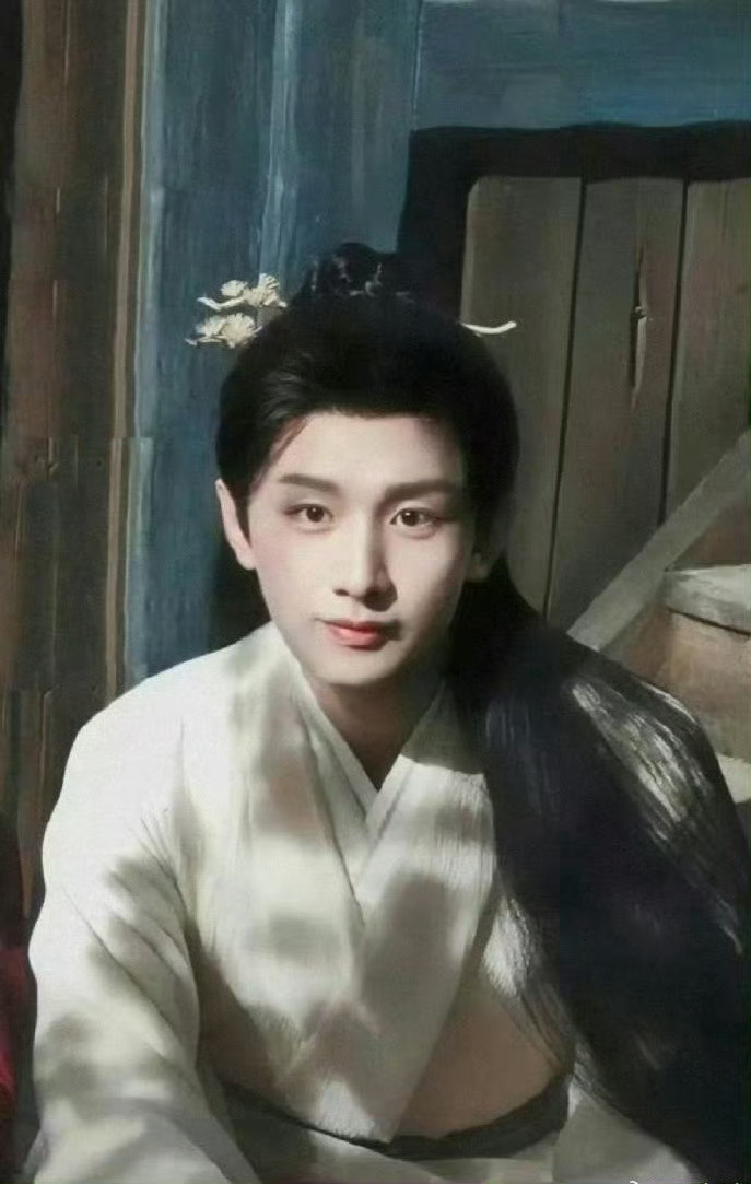 三年了，当我拿出成毅李莲花这张图，依然很权威，一眼万年! 