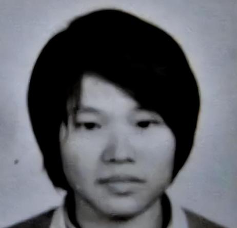 1965年，重庆一“女子“拥有两套生殖系统，她十八岁先是嫁老公生下一子，后竟然发