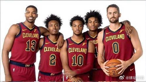 周三篮球        304：热火VS骑士 热火在主场111-136惨败马刺，